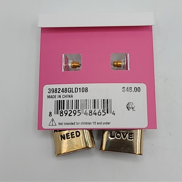 🎉LAST PIECE 🎉Betsey Johnson All You Need Is Love Padlock Earrings - Picture 3 of 6